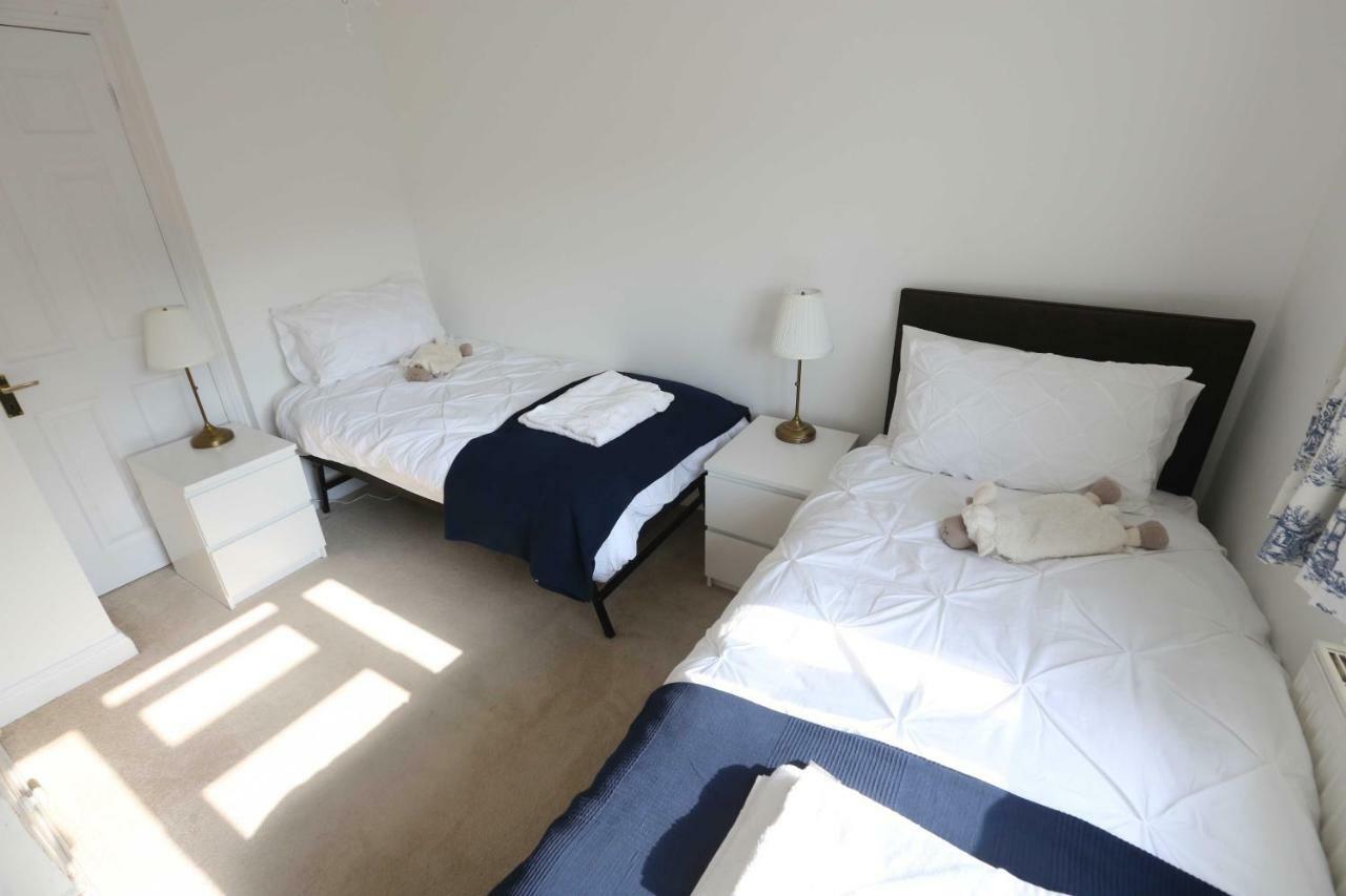 4A Dolphin Close Apartment Lyme Regis Bagian luar foto